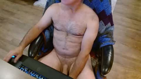 Snapshot of lord_rasken chatting on 10-31-25, 01:39 Lord King online show from 10-31-25, 01:39