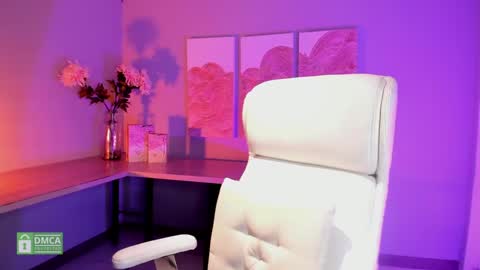 Deborah Daz online show from 01-29-25, 03:15