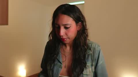 Deborah Daz online show from 11-13-25, 02:16