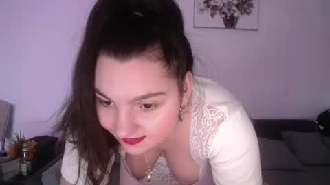 Snapshot of lorelaysss chatting on 02-03-26, 11:54 LoreLay online show from 02-03-26, 11:54