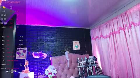 Loren online show from 10-22-25, 09:03