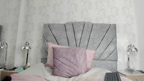 Lorena online show from 01-18-25, 04:53