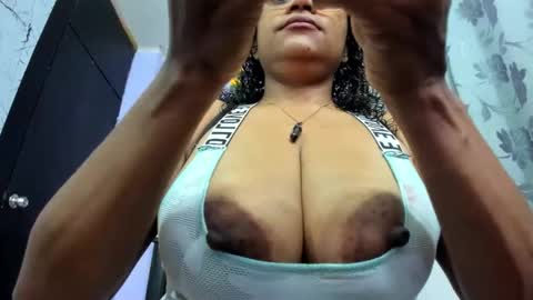 Lorena Parlove online show from 02-13-26, 11:50