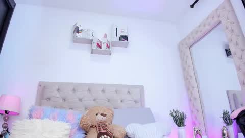 Lorena online show from 02-24-26, 11:30