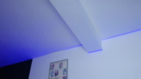 Snapshot of lorennameliyy chatting on 11-07-25, 08:09 Amelia online show from 11-07-25, 08:09