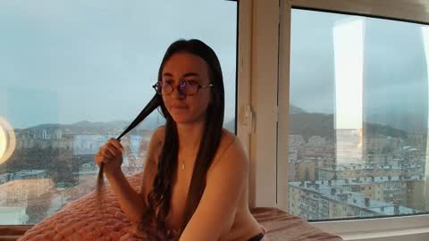 Amelia online show from 03-29-26, 09:09