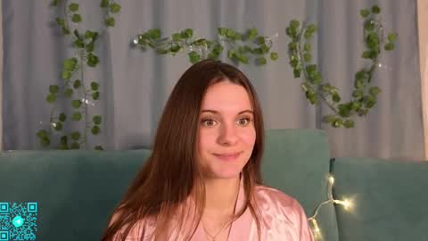 Chloe for Fan BlackHole online show from 10-03-25, 06:38