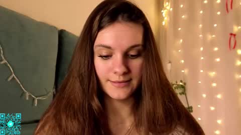 Chloe for Fan BlackHole online show from 02-21-26, 05:25