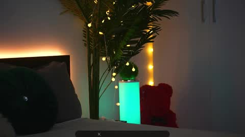 Snapshot of lorettelorenaa chatting on 10-17-25, 04:59 LoretteLorena online show from 10-17-25, 04:59