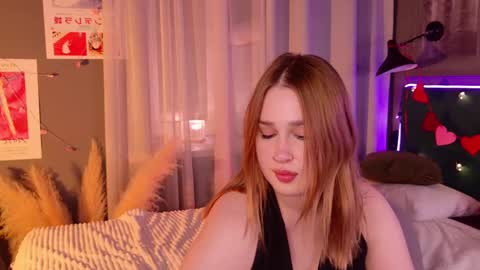 Lori online show from 02-13-25, 09:38