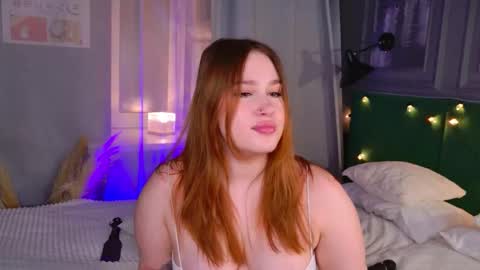 Lori online show from 10-11-25, 07:01