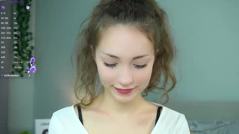 Naomi online show from 11-05-25, 10:43