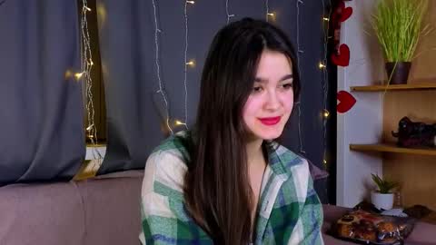 Nicole online show from 03-25-26, 08:26