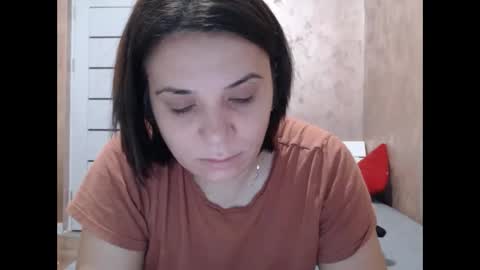 LorraGrey online show from 11-13-25, 04:33