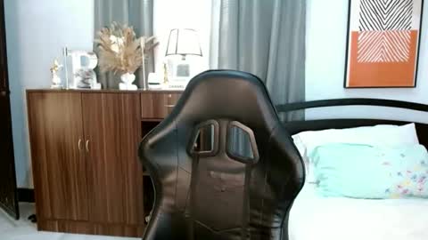 Los online show from 11-15-25, 08:33