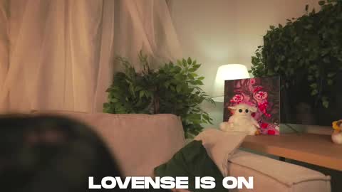 Snapshot of lost_mymind chatting on 02-01-26, 07:23 Jess online show from 02-01-26, 07:23