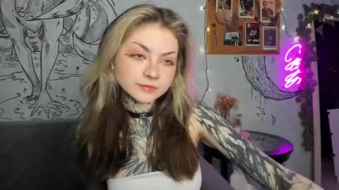 Snapshot of lostallice chatting on 02-26-25, 05:20 lostallice online show from 02-26-25, 05:20