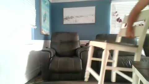 Snapshot of lostclover695 chatting on 12-20-24, 01:22 lostclover695 online show from 12-20-24, 01:22