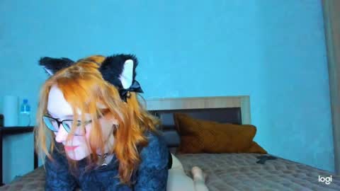 Snapshot of lostineden chatting on 05-23-26, 06:12 Eden online show from 05-23-26, 06:12