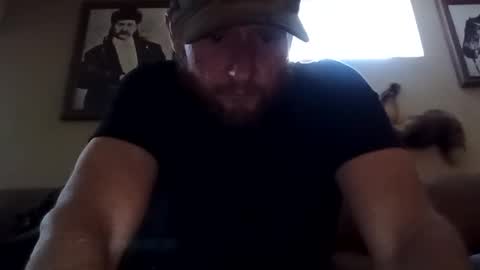 Snapshot of lotostepdad chatting on 02-23-25, 09:37 lotostepdad online show from 02-23-25, 09:37