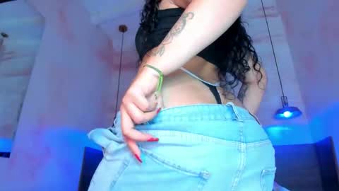 Snapshot of lotti_carter chatting on 11-26-25, 02:51 Lotti online show from 11-26-25, 02:51