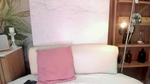 Snapshot of lotti_carter chatting on 05-26-26, 08:16 Lotti online show from 05-26-26, 08:16