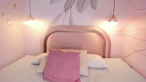 Lotti online show from 08-04-26, 08:44