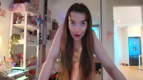 Lottie online show from 04-23-26, 12:12