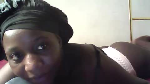 lotty_lavilla online show from 07-14-26, 12:02