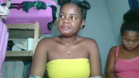 louane98 online show from 02-16-26, 12:23