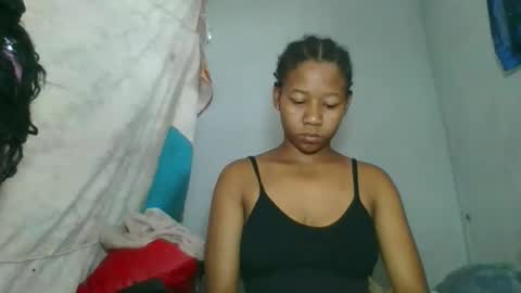 louane98 online show from 03-06-26, 07:49