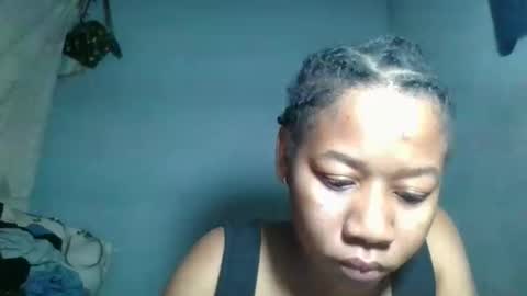 louane98 online show from 03-27-26, 07:02