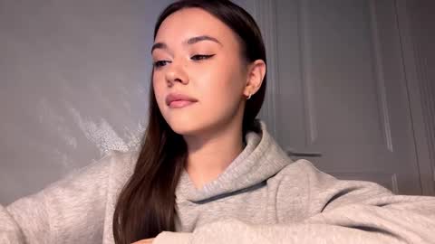 Lana online show from 03-09-26, 05:50