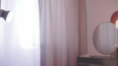 Sade  online show from 05-24-26, 07:46