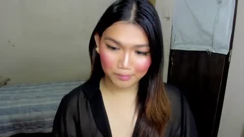 Sweet   online show from 10-20-25, 03:12