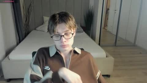 louie_evans online show from 11-11-25, 03:56