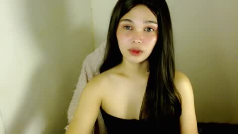 louilalicious online show from 11-26-25, 12:22