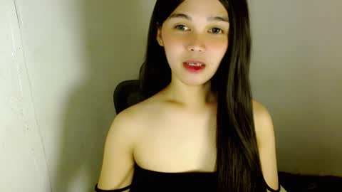 louilalicious online show from 12-19-25, 01:34