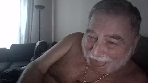 louis_chokdee online show from 09-29-25, 04:45