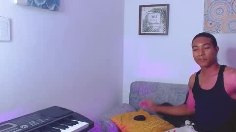 Louis Valdz online show from 01-19-25, 01:33