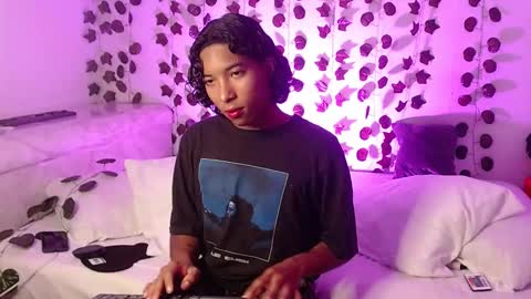 Louis Valdz online show from 03-05-25, 08:32