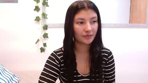 Snapshot of louis_k chatting on 05-22-26, 11:27 Louis K online show from 05-22-26, 11:27