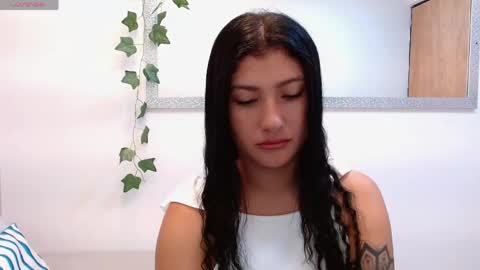 Snapshot of louis_k chatting on 05-26-26, 11:28 Louis K online show from 05-26-26, 11:28