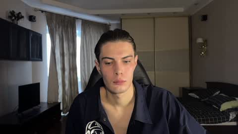 Mark online show from 12-20-24, 04:53