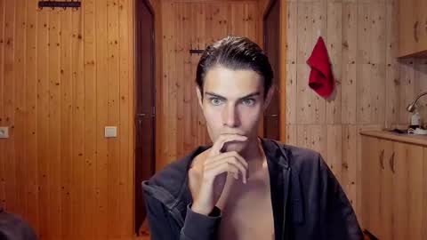 Mark online show from 09-09-25, 02:38