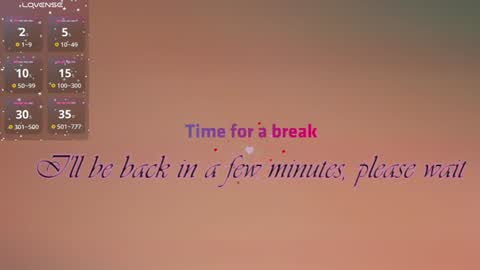 Snapshot of louisa_claire_ chatting on 12-28-24, 06:28 LuisaIG x luisa clair online show from 12-28-24, 06:28