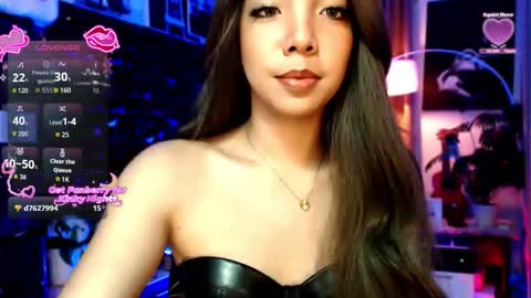 Louisa online show from 04-16-26, 02:56