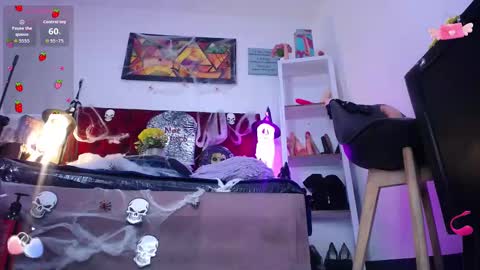  LouIse  online show from 10-21-25, 12:28