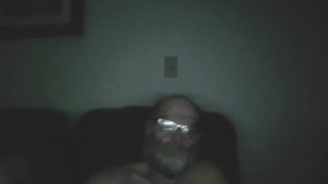 louism13 online show from 12-23-25, 04:54