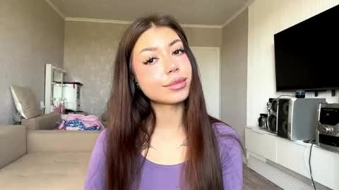 Snapshot of louiswawrzyniak chatting on 05-02-26, 07:24 Flora online show from 05-02-26, 07:24